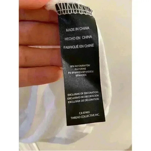 BEBE WHITE short sleeve cold shoulder top XL - Picture 5 of 5